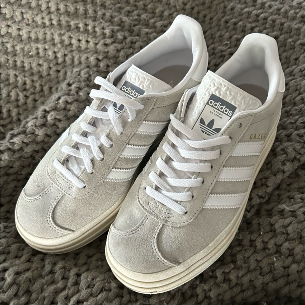Adidas platform gazelle